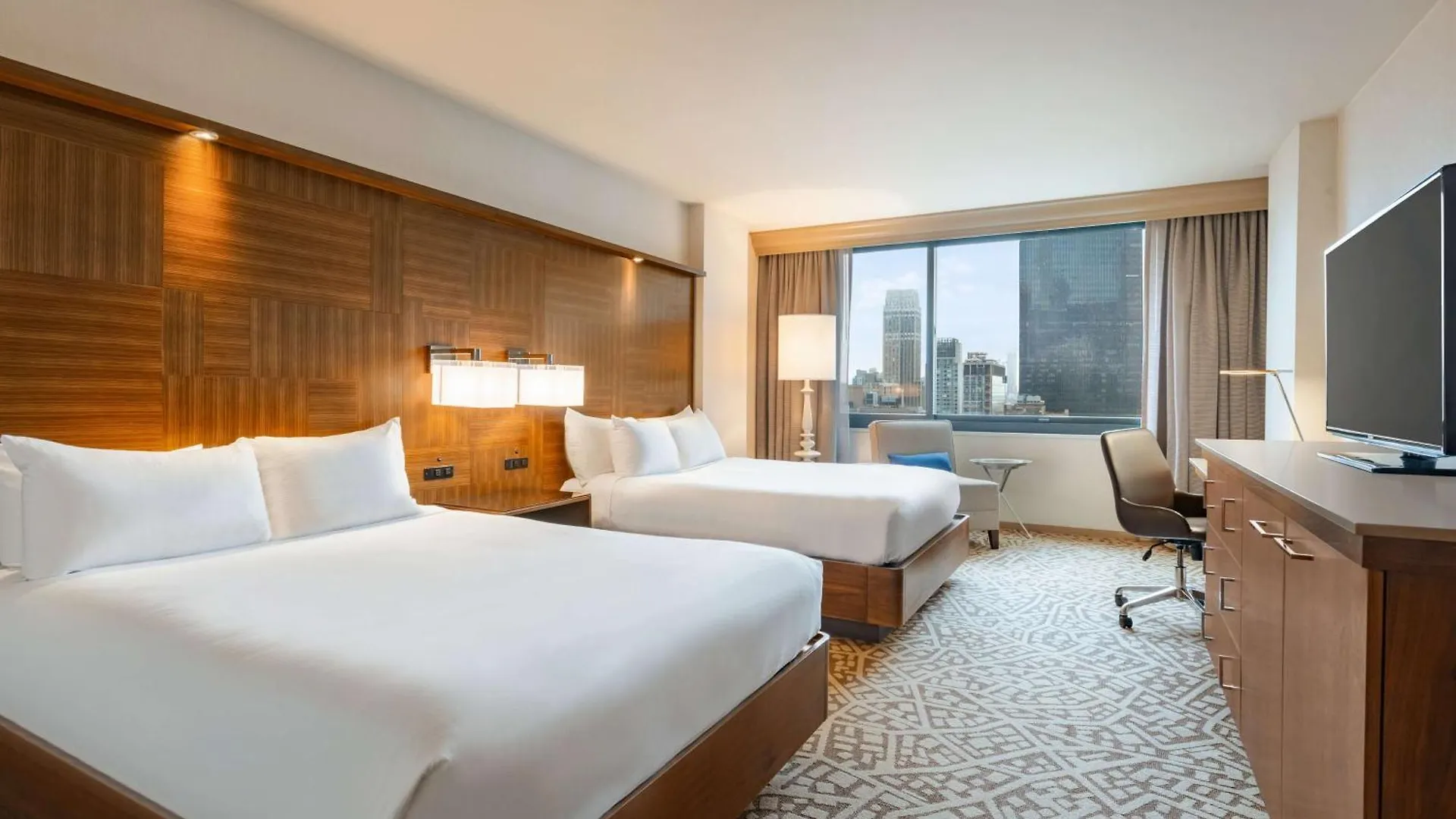 Hilton New York Times Square Hotel 4*,  United States